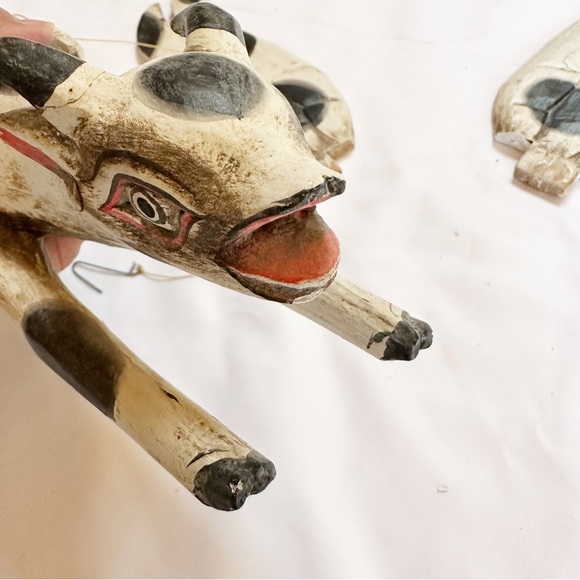 Balinese Carved Flying Cow Wood Spirit Guardian - Picture 9 of 16